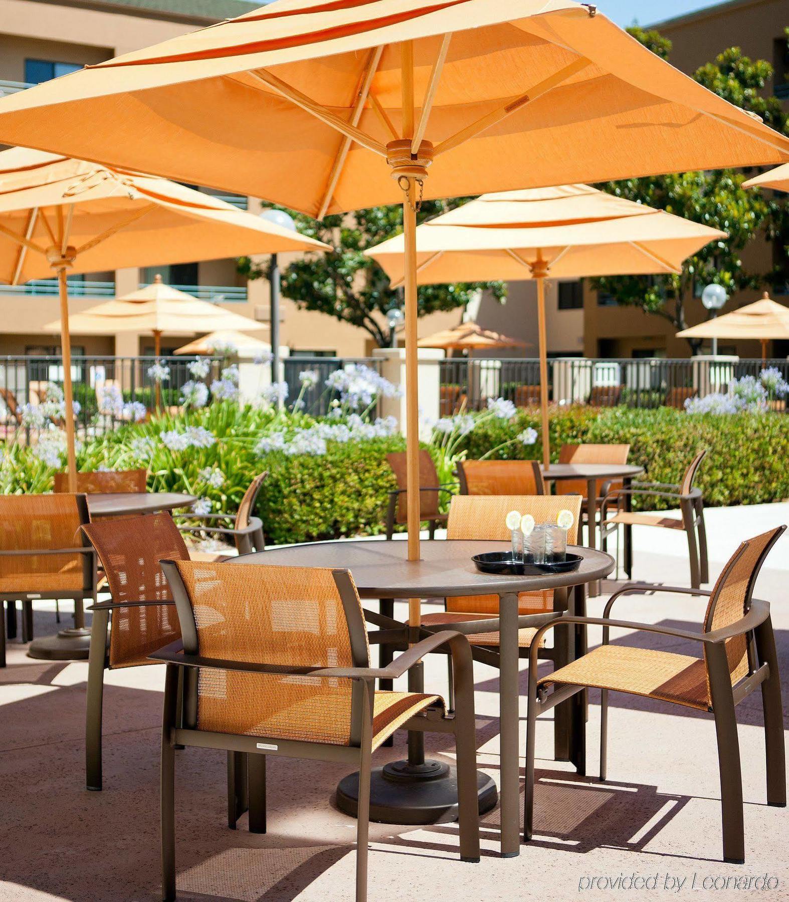 Courtyard Sacramento Airport Natomas Hotell Restaurang bild